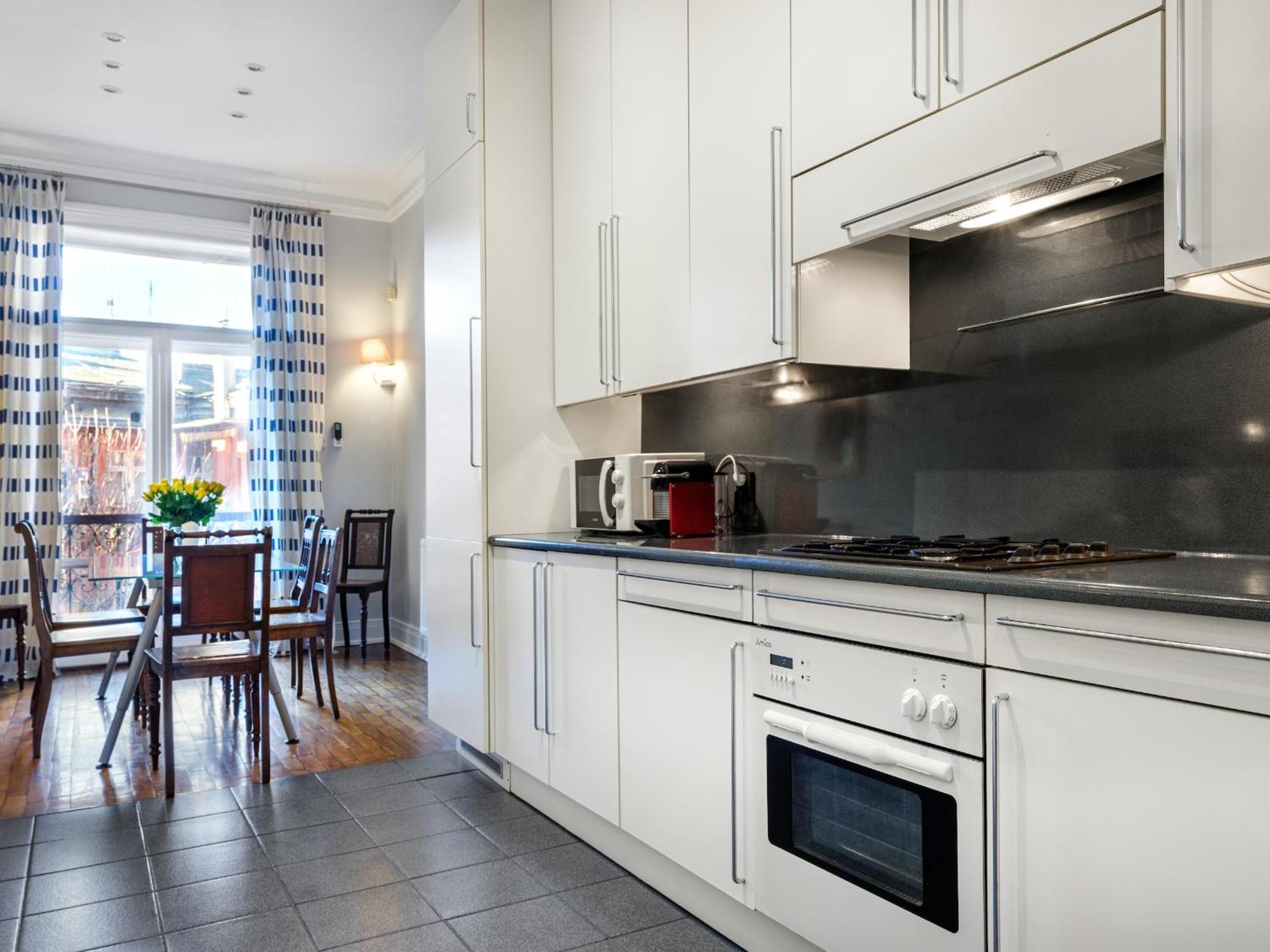 Tyzenhauz Apartments Podwale Street كراكوفيا المظهر الخارجي الصورة